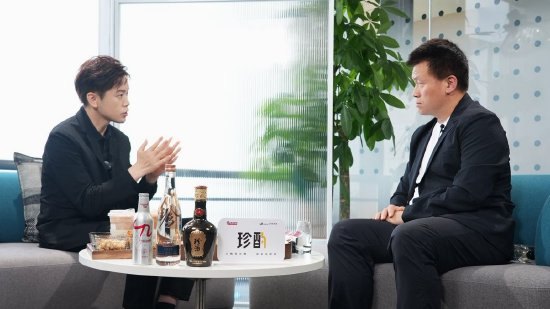 邓庆旭:追觅俞浩的底层逻辑